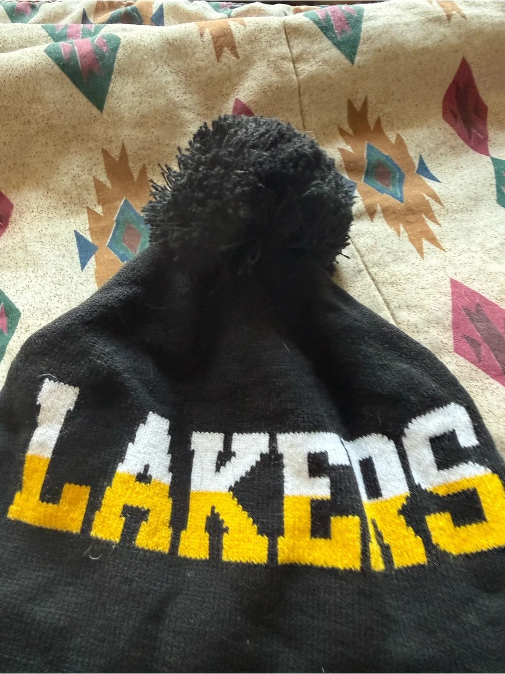 Los Angeles Lakers 🏀 Pom Beanie